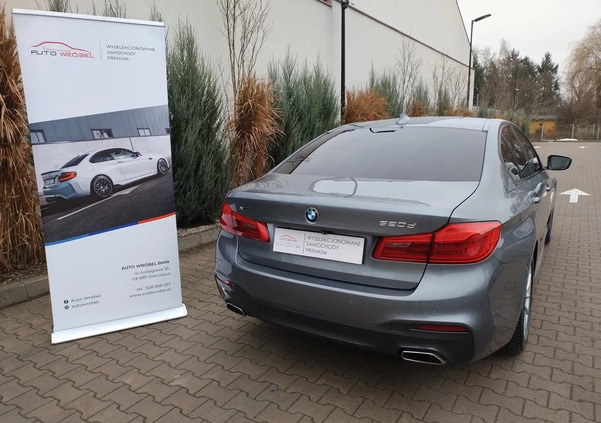 BMW Seria 5 cena 125900 przebieg: 144595, rok produkcji 2017 z Warszawa małe 301